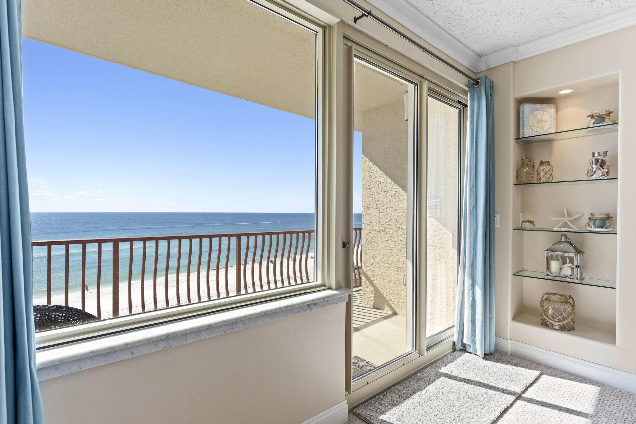 HIDDEN DUNES CONDO - Residential