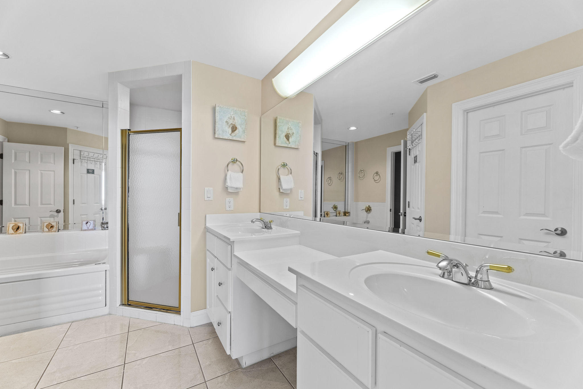 HIDDEN DUNES CONDO - Residential