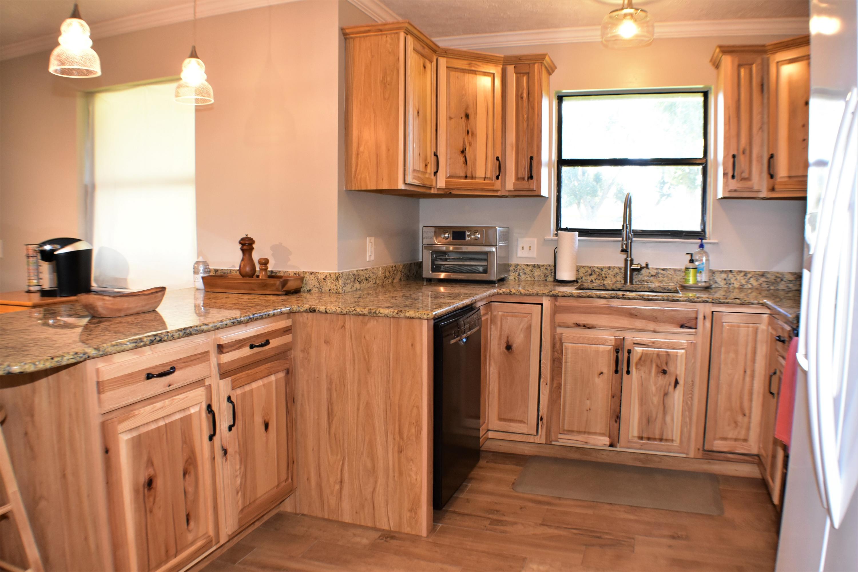 BELAIRE ESTATES - Residential