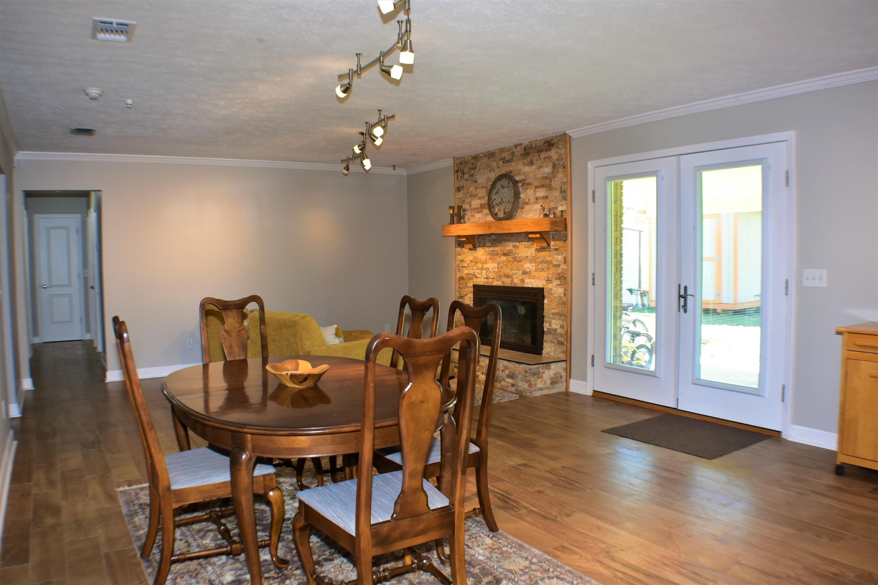BELAIRE ESTATES - Residential