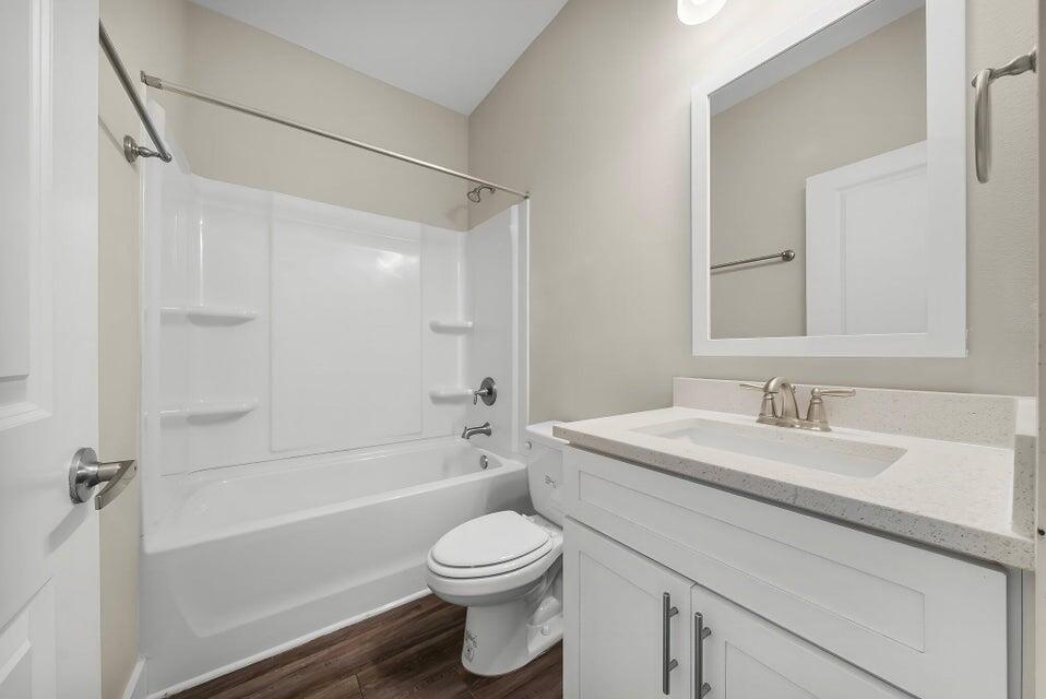 VERANDAS AT FREEPORT - Residential Lease