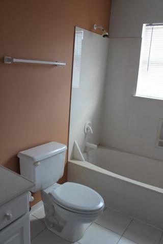 EMERALD BAY PH 1A - Residential Lease