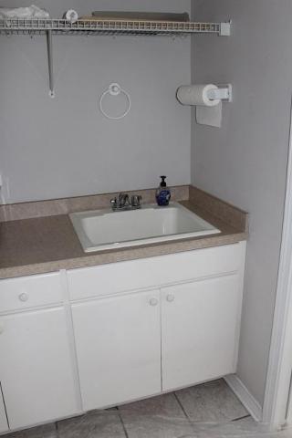 EMERALD BAY PH 1A - Residential Lease