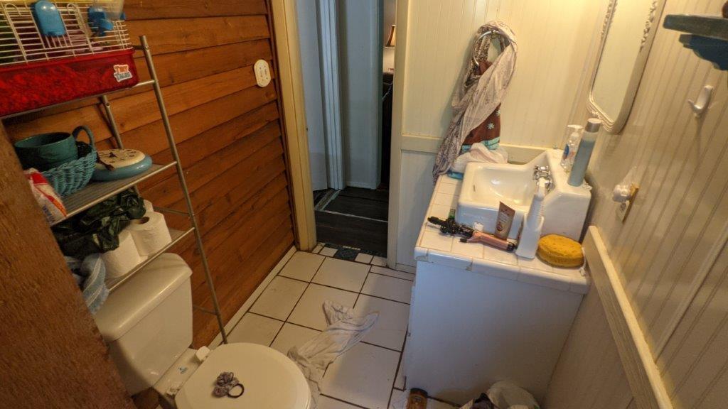 NO RECORDED SUBDIVISION - Residential