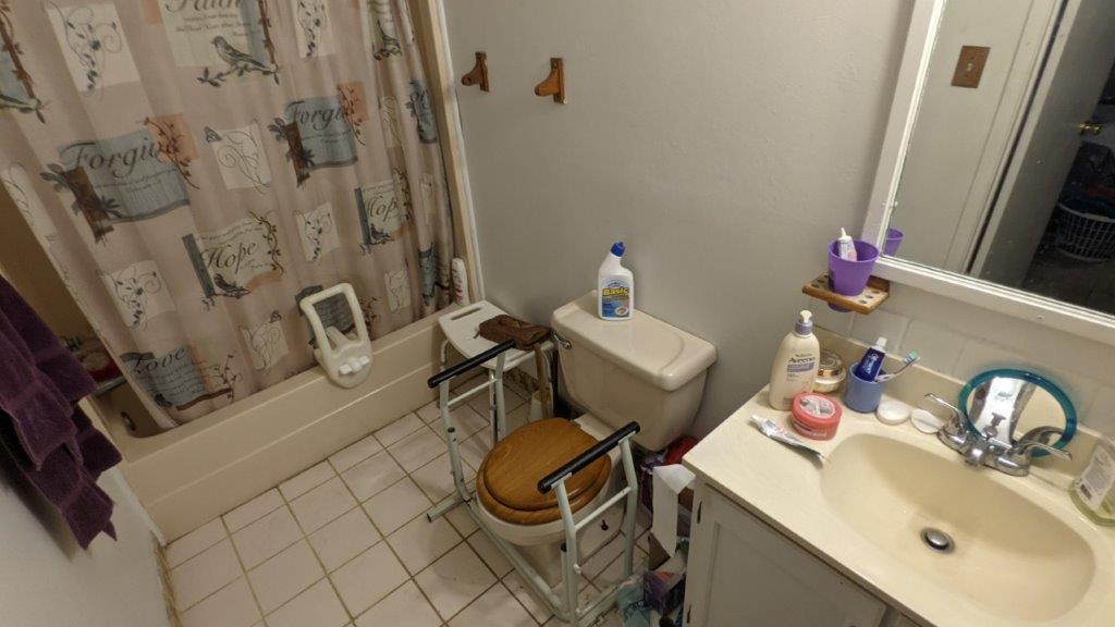 NO RECORDED SUBDIVISION - Residential