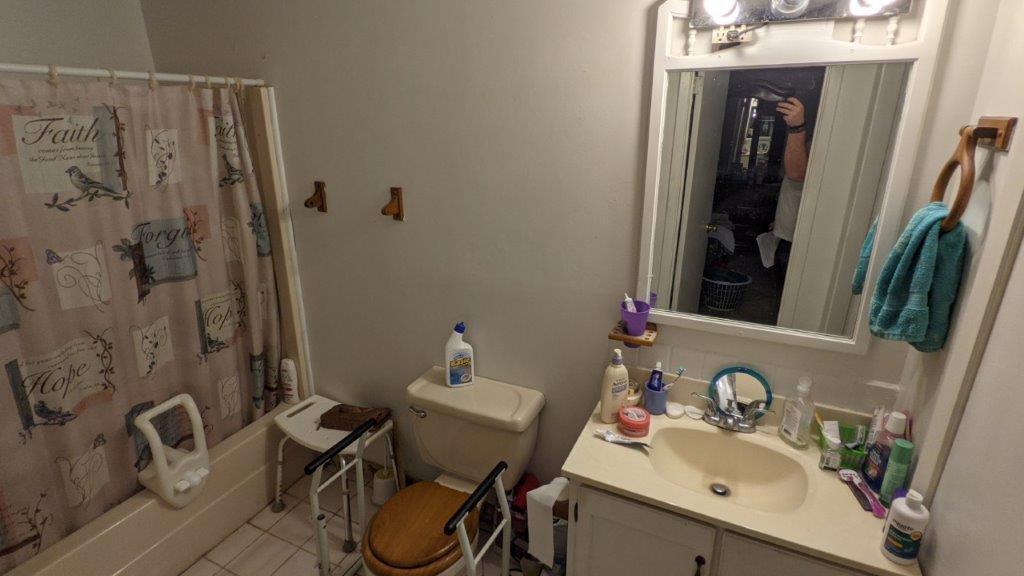 NO RECORDED SUBDIVISION - Residential