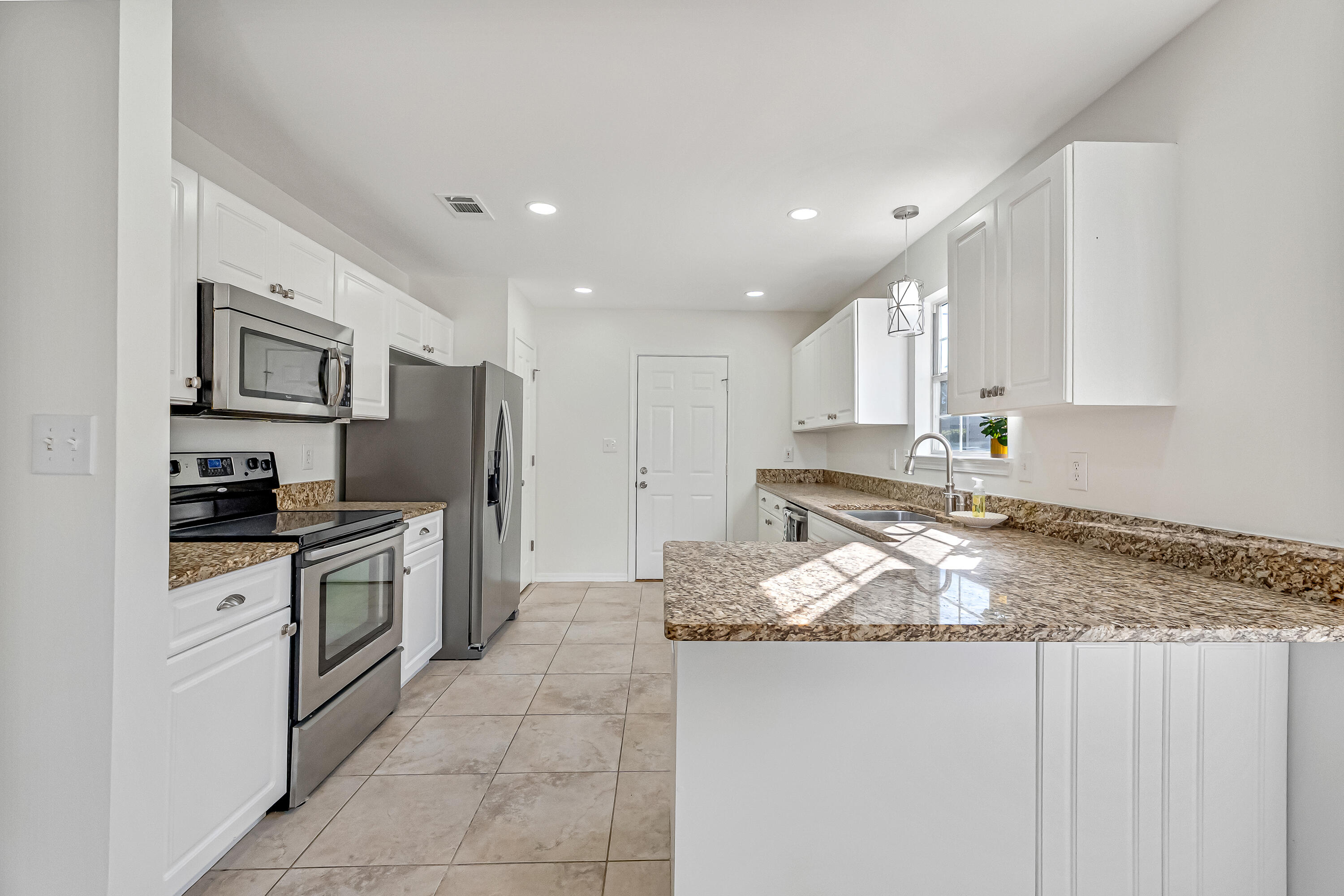 WATERFORD ESTATES S/D - Residential