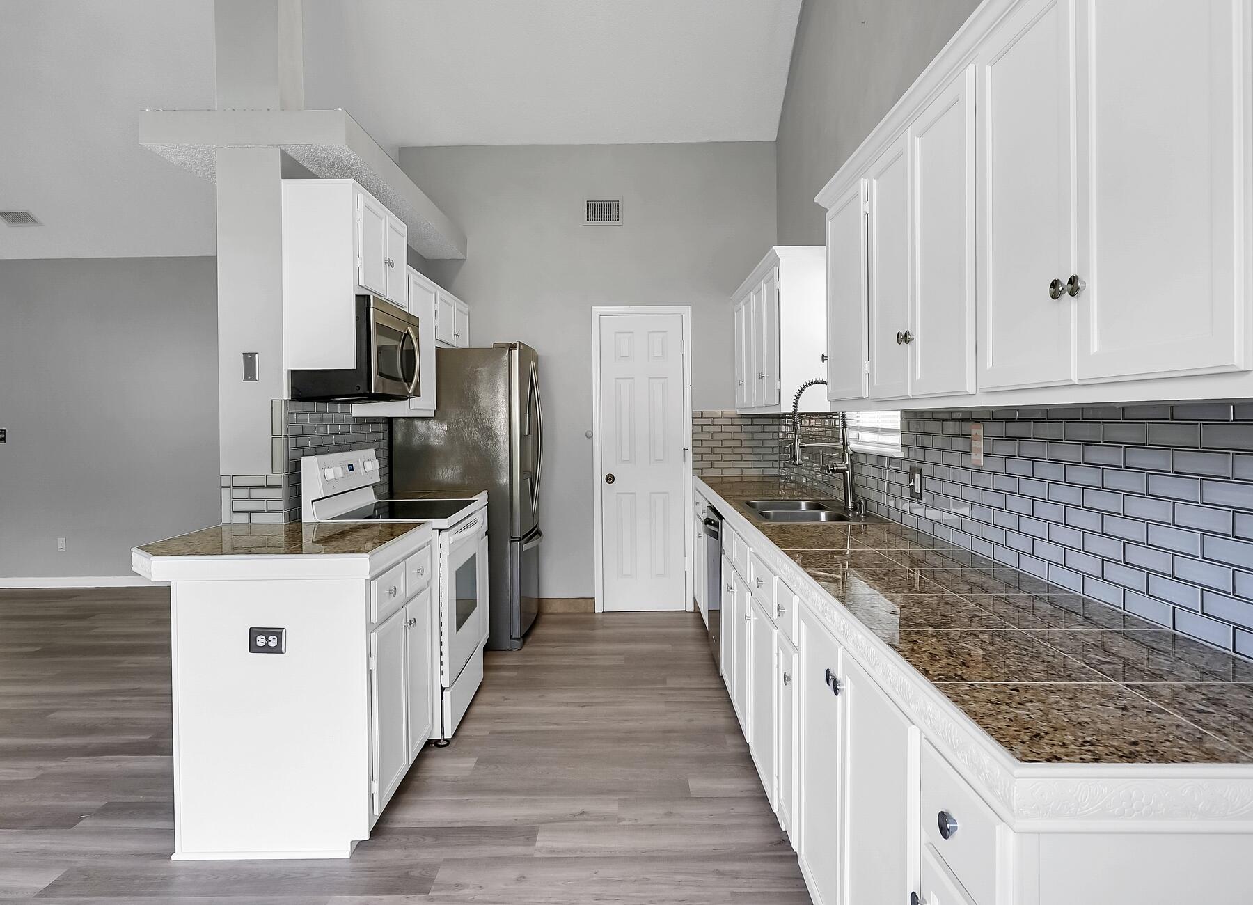 INDIGO VILLAGE - Residential Lease