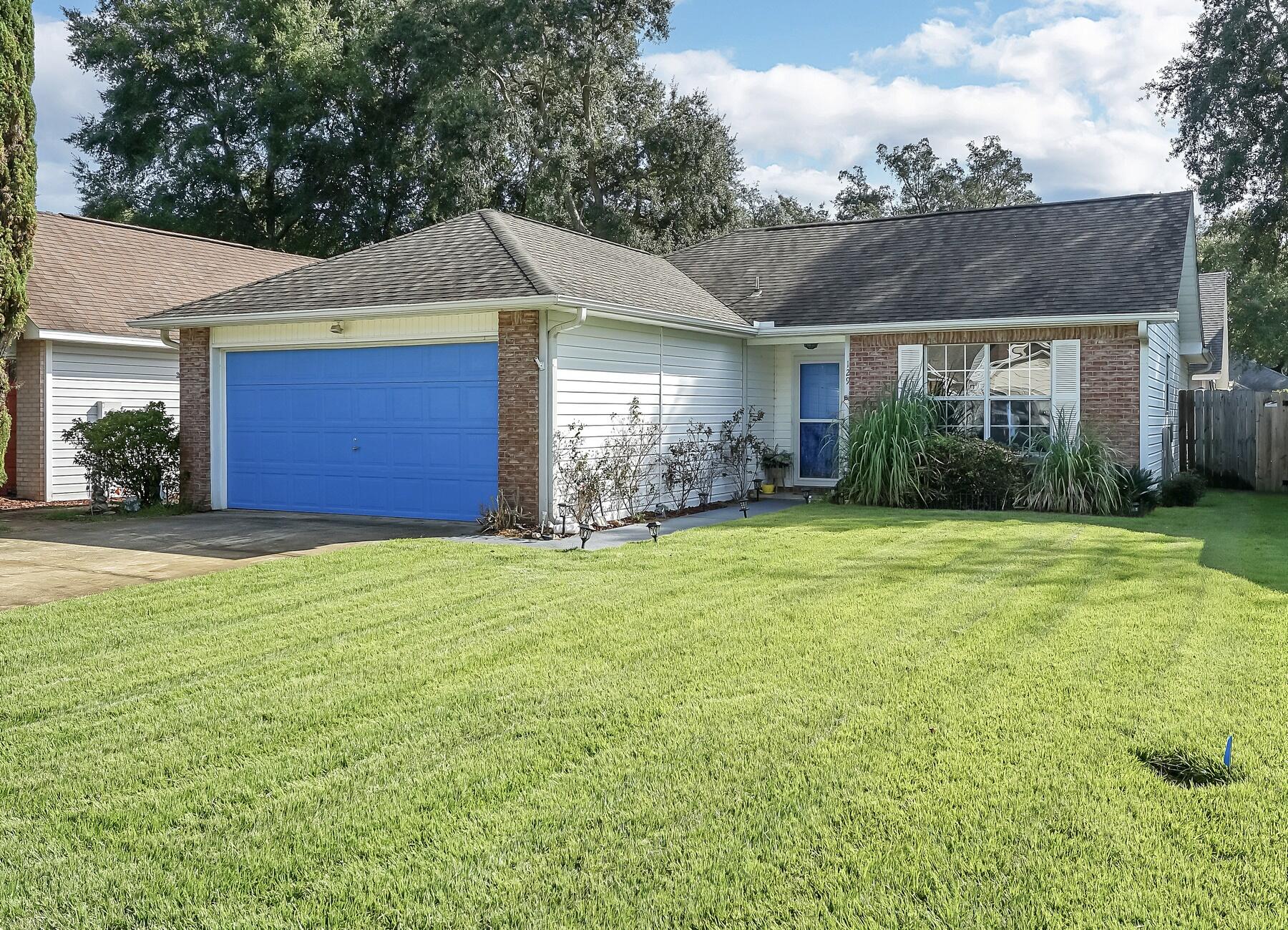 INDIGO VILLAGE - Residential Lease