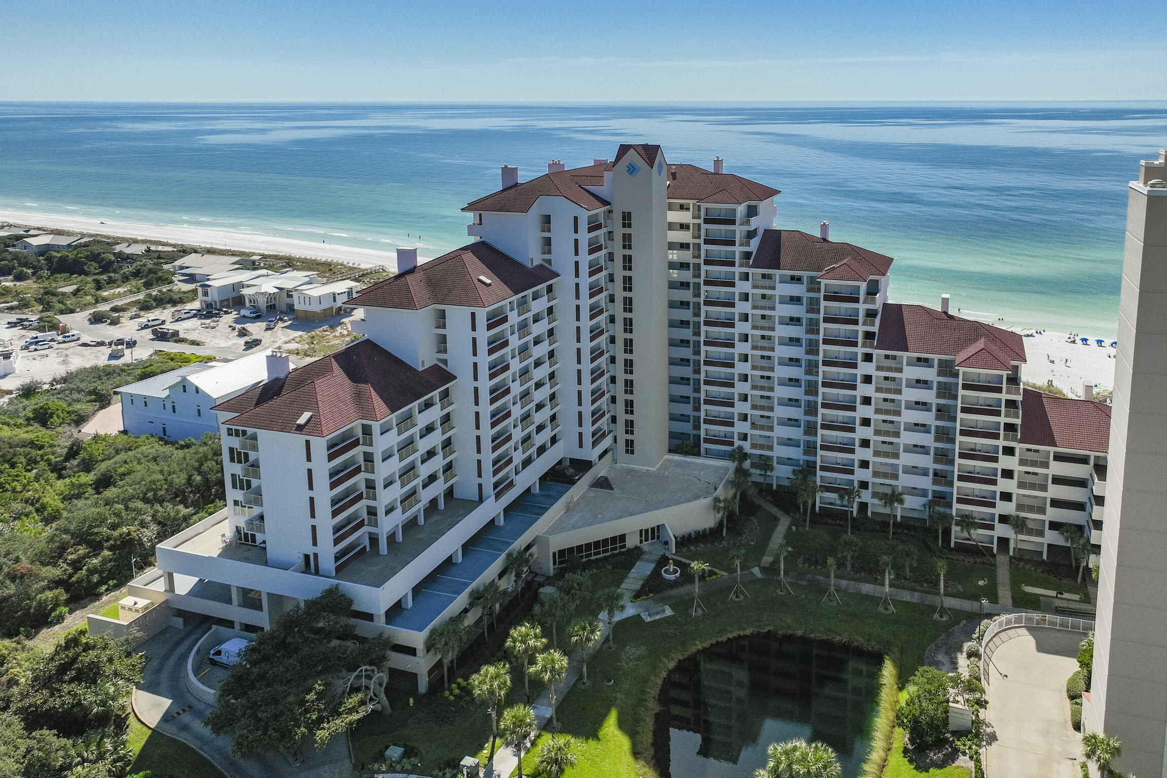 TOPS'L BEACH MANOR - Residential