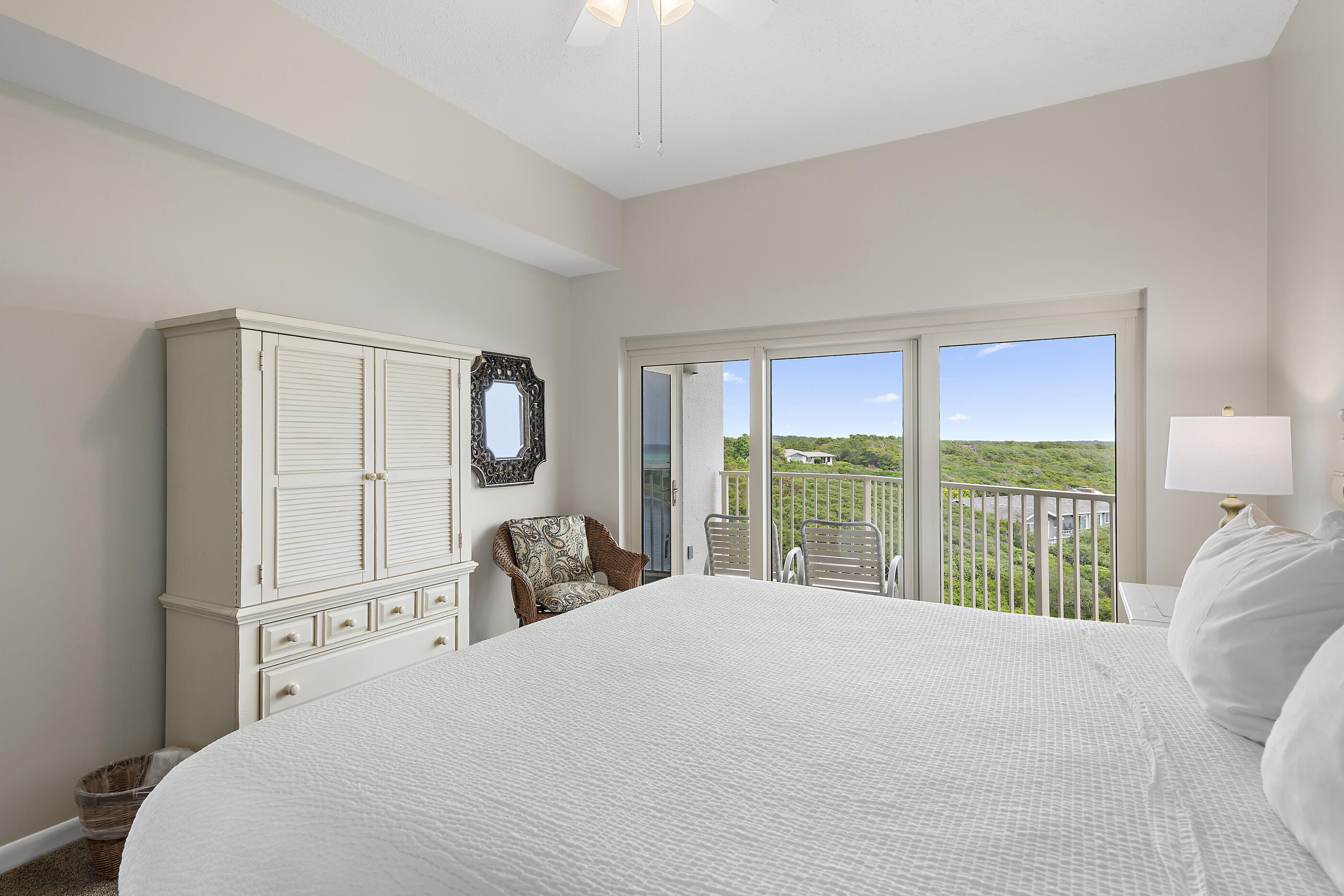 TOPS'L BEACH MANOR - Residential