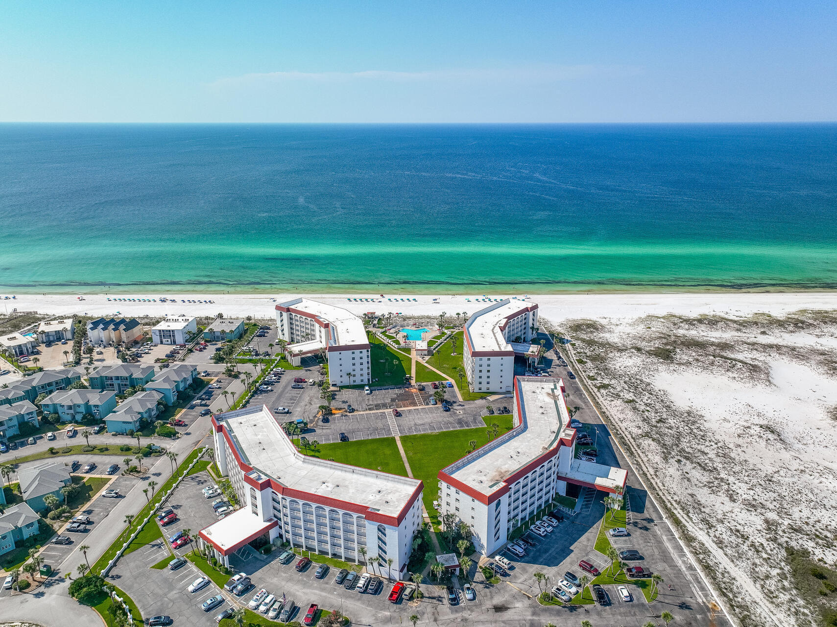 EL MATADOR CONDO - Residential