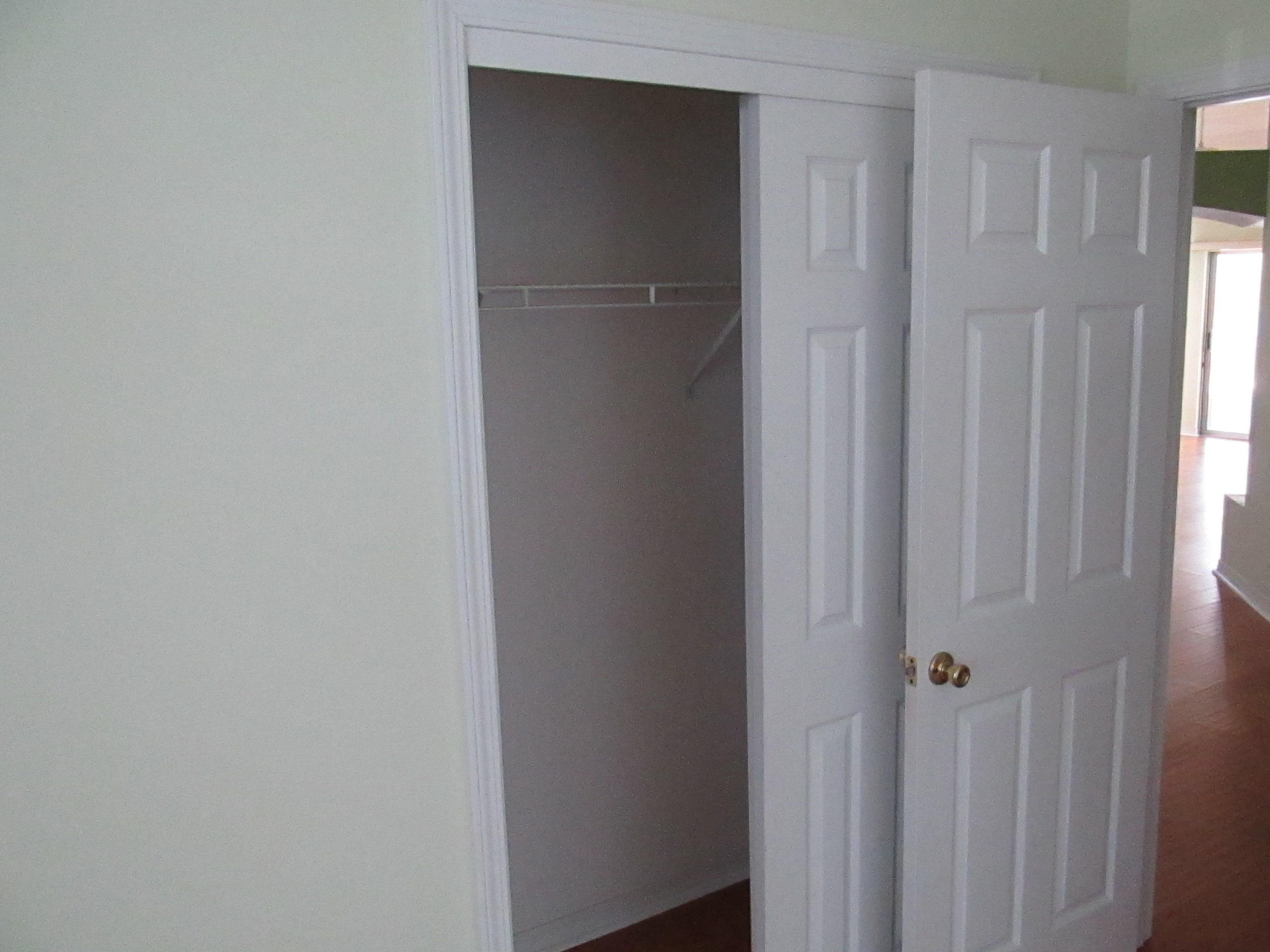 HARBOR BREEZE - Residential Lease