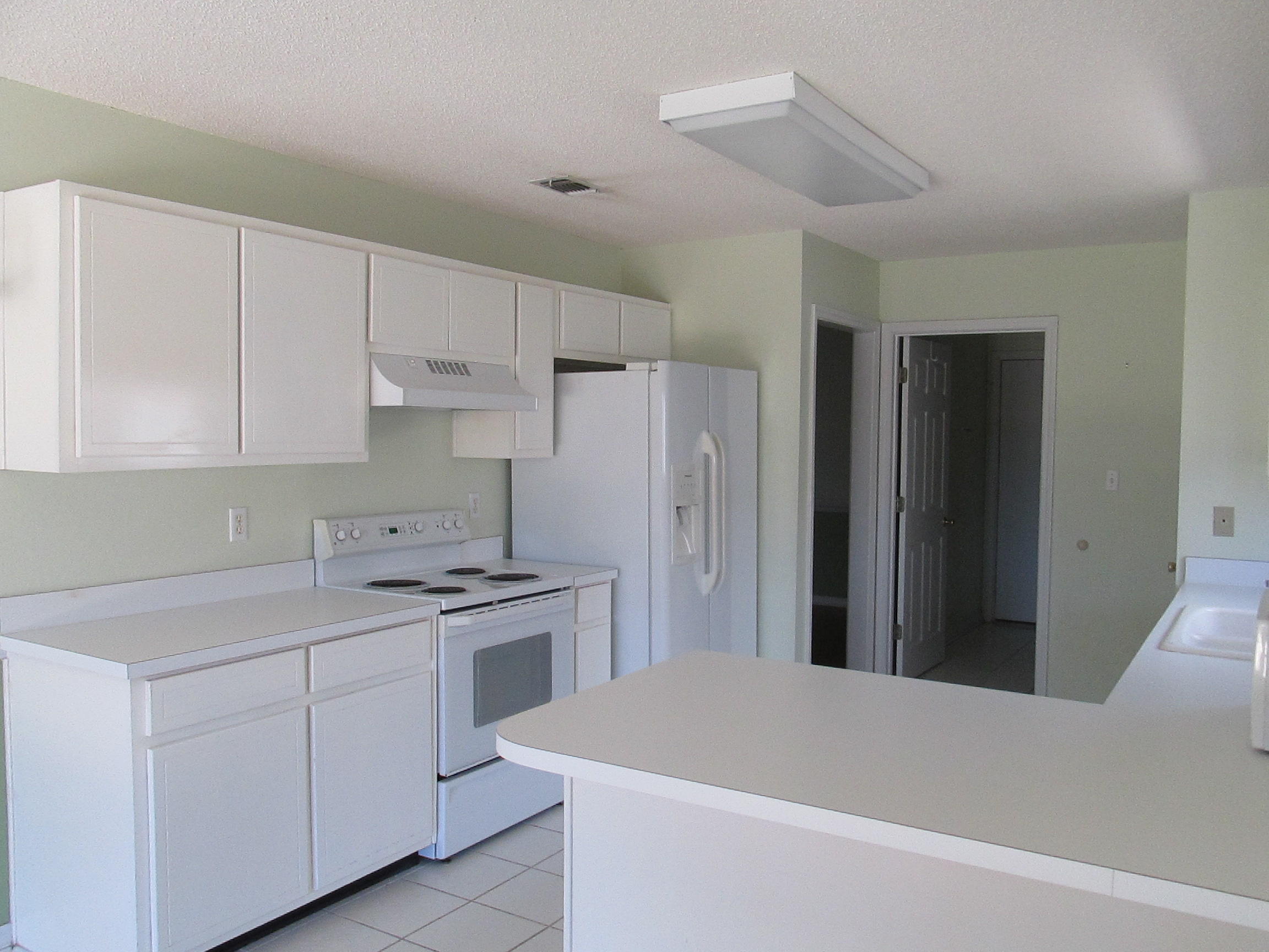 HARBOR BREEZE - Residential Lease