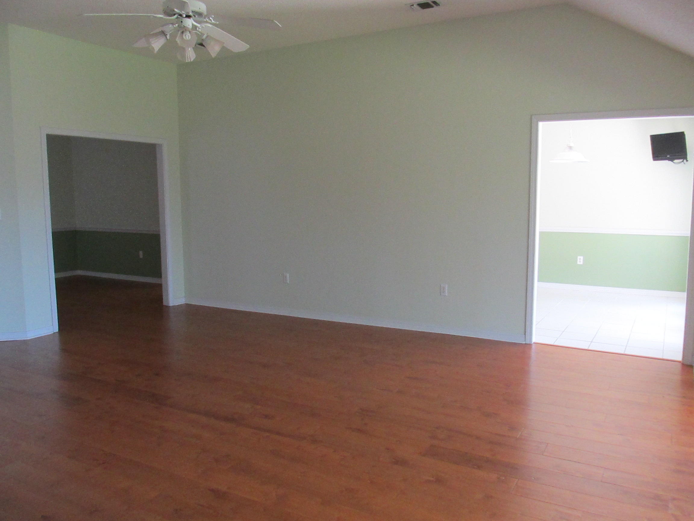 HARBOR BREEZE - Residential Lease