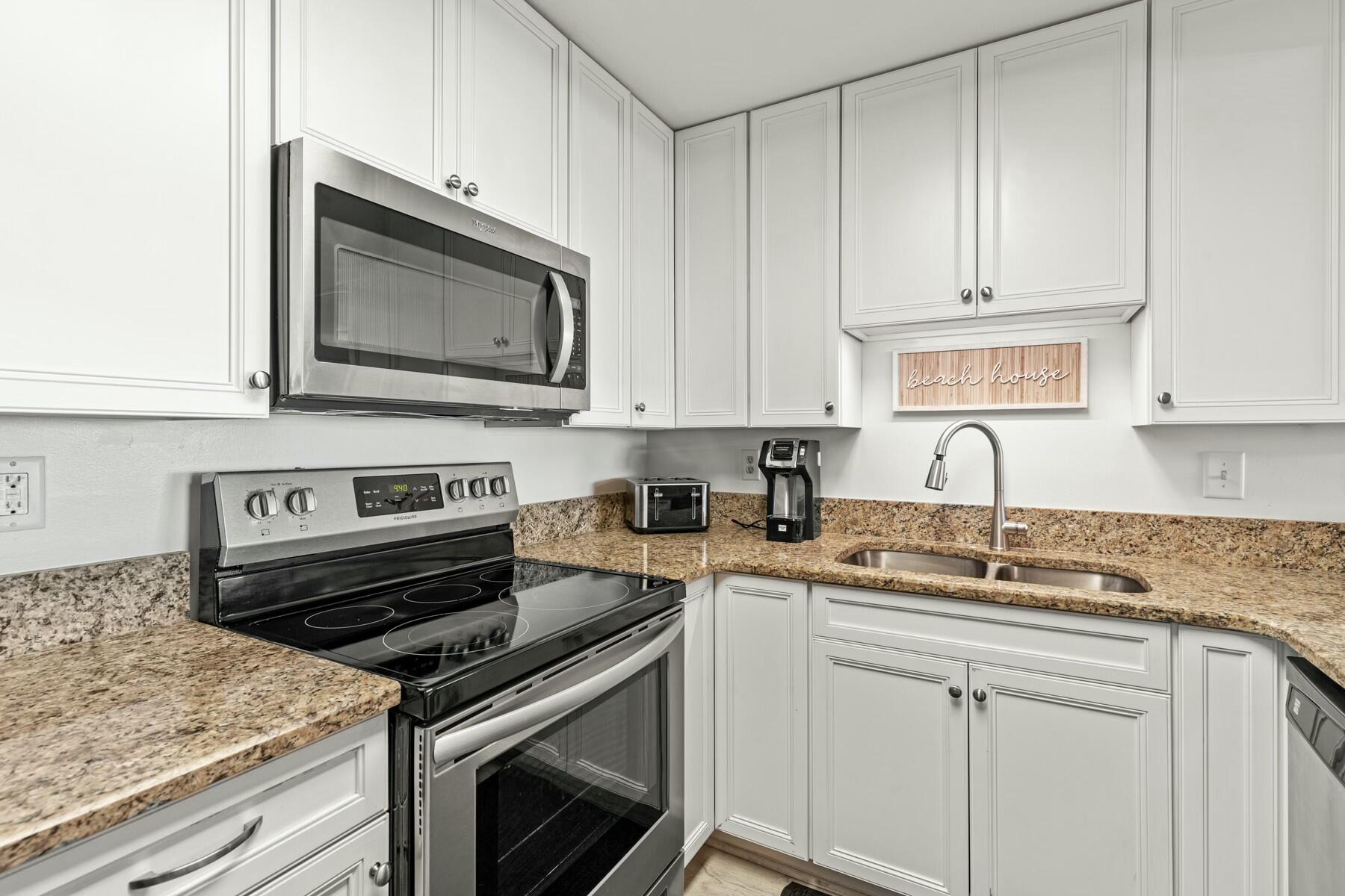 SILVER DUNES CONDO - Residential