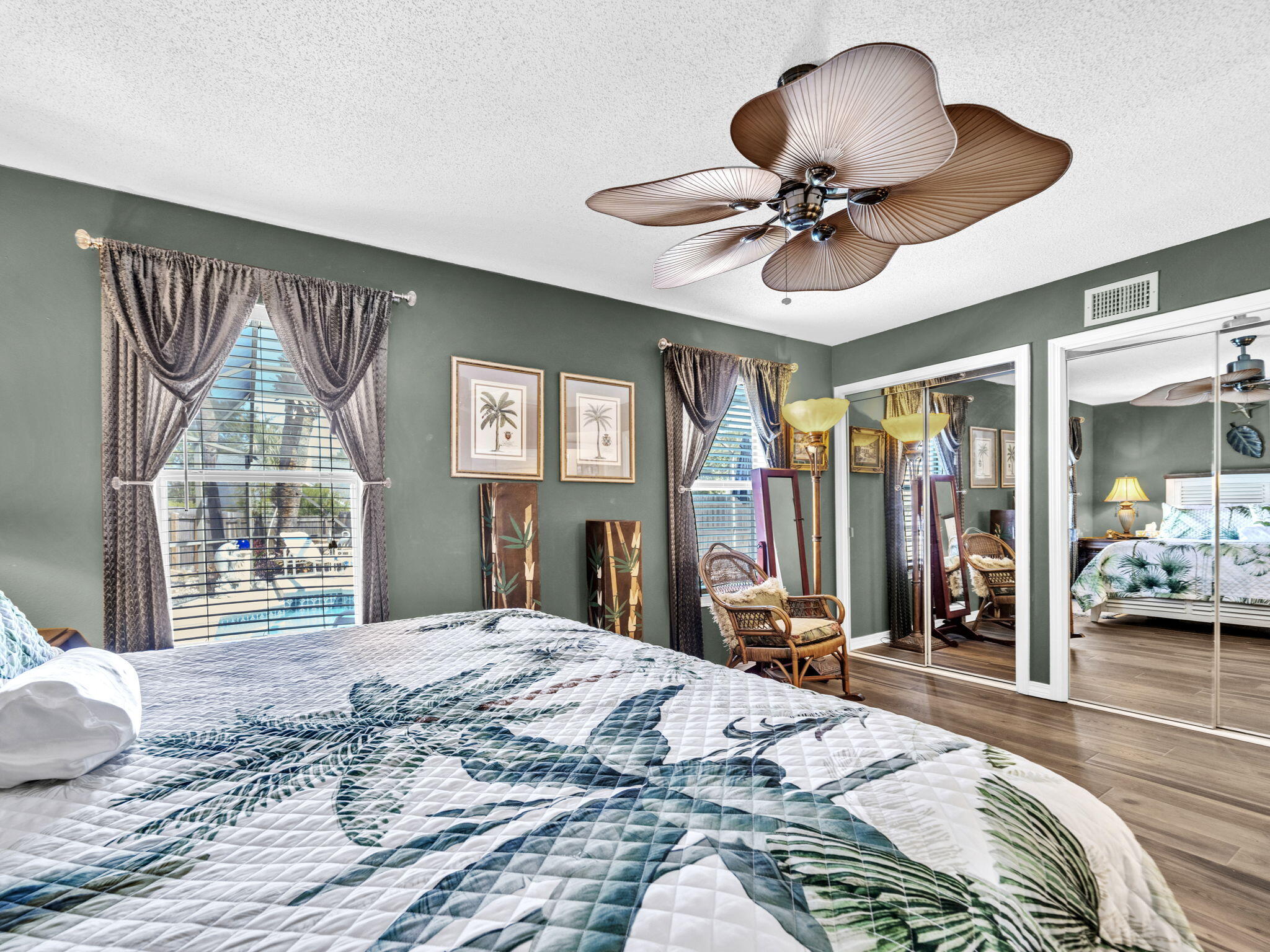 HARBOR BREEZE 1ST ADDN - Residential