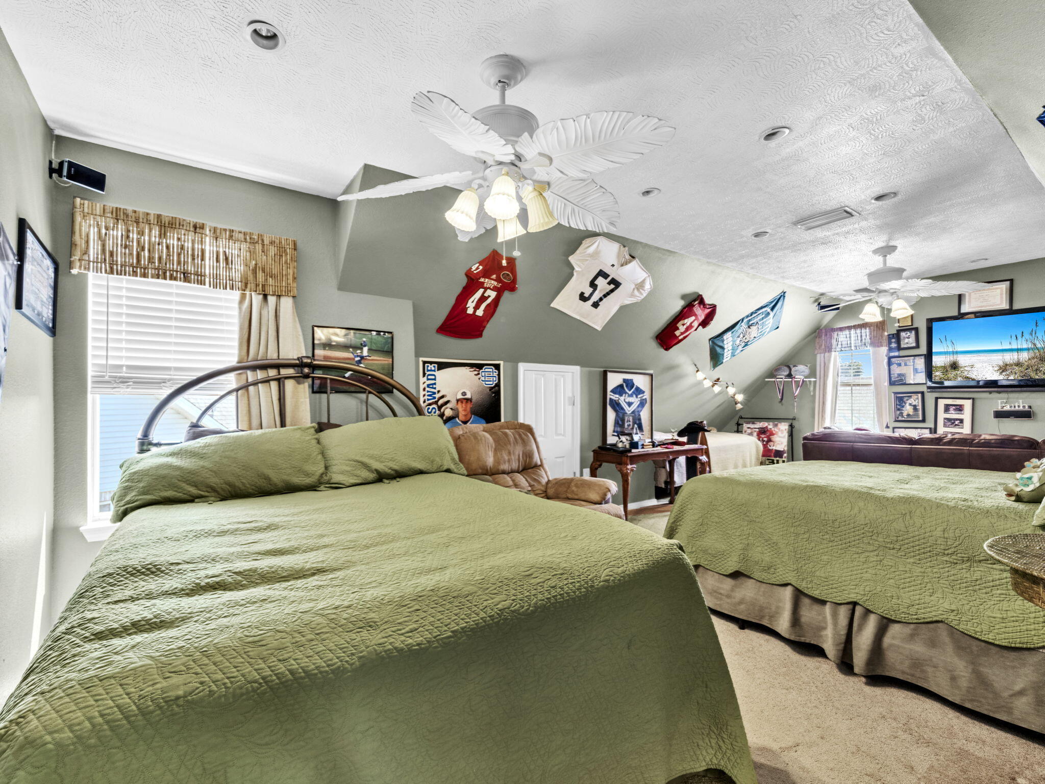 HARBOR BREEZE 1ST ADDN - Residential