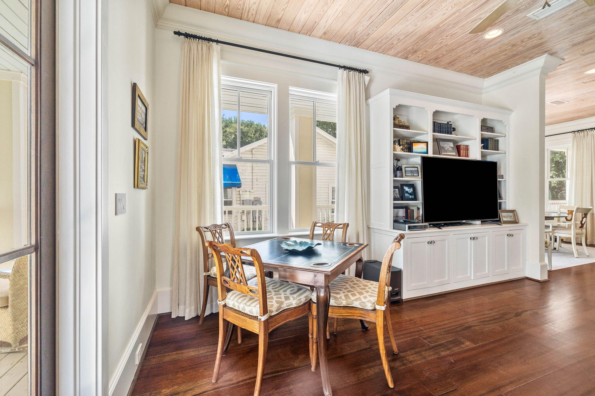 SEAGROVE 1ST ADDN - Residential