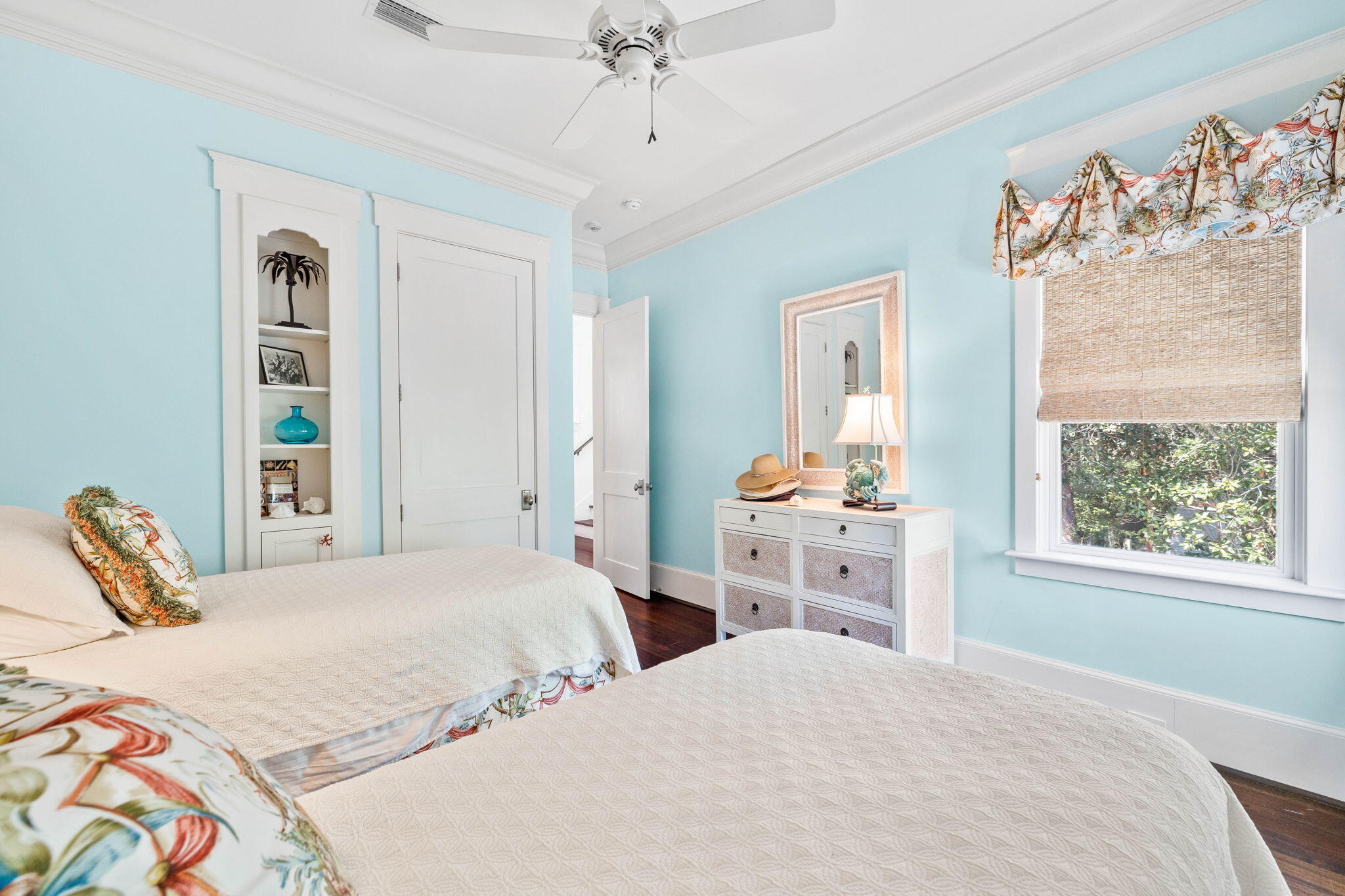 SEAGROVE 1ST ADDN - Residential