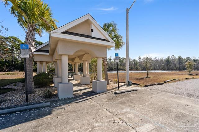 WOODLAWN HEIGHTS - Residential