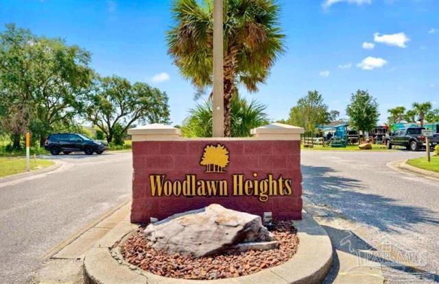 WOODLAWN HEIGHTS - Residential