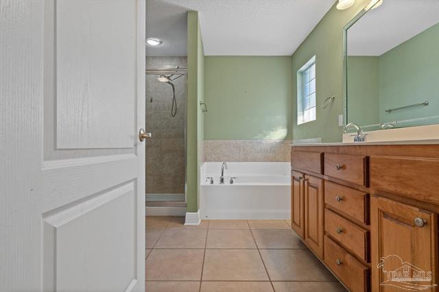 WOODLAWN HEIGHTS - Residential