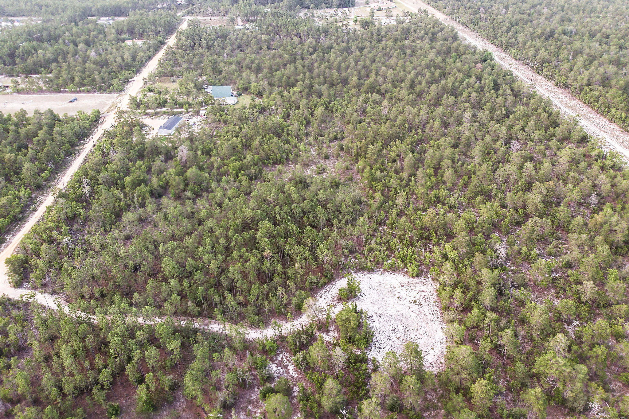 WHITE PINES UNREC - Land
