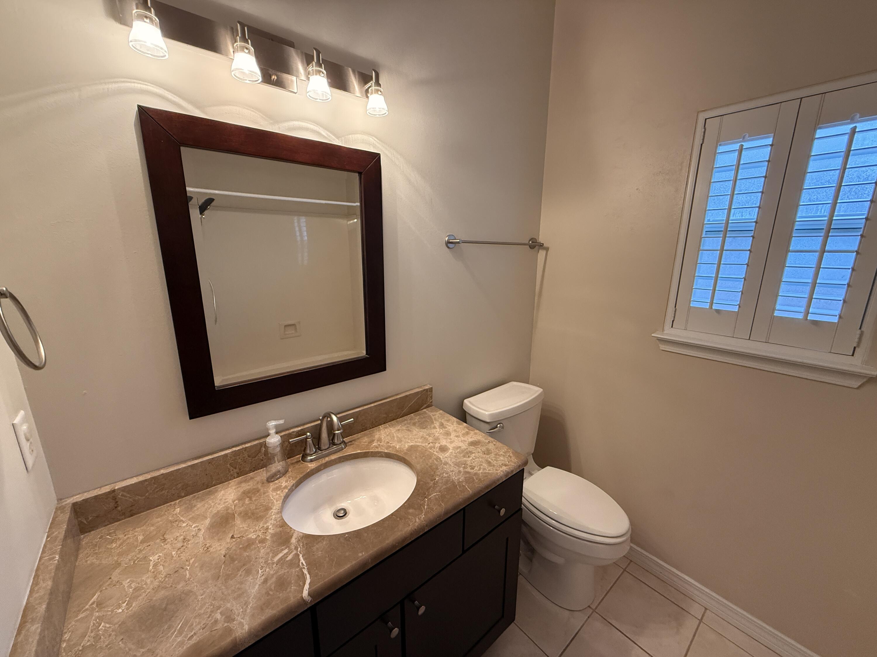 PARKWOOD COVE AT BLUEWATER BAY - Residential