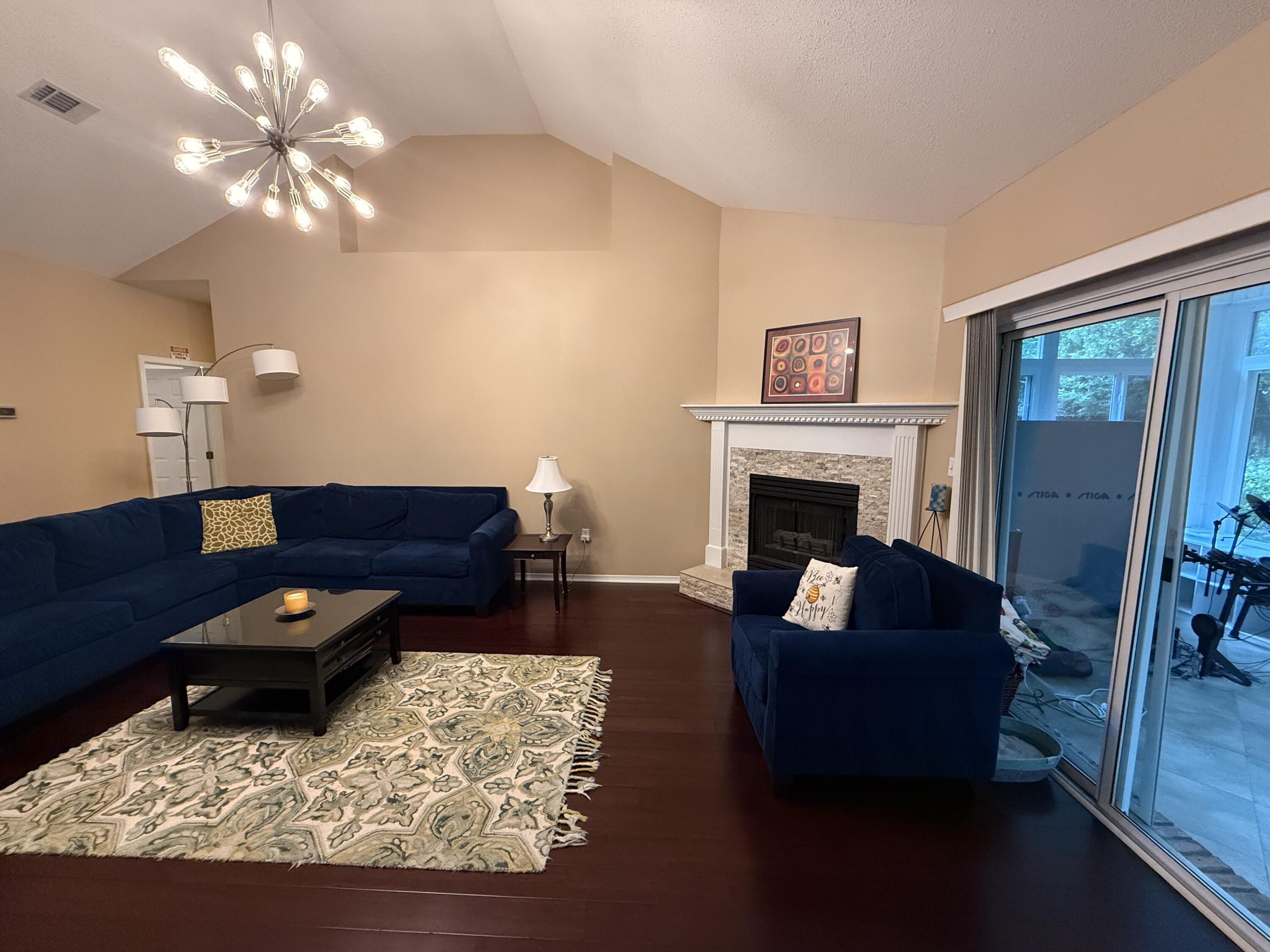 PARKWOOD COVE AT BLUEWATER BAY - Residential