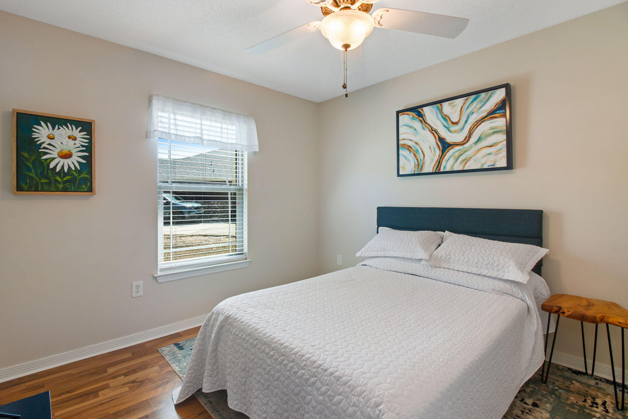 HOLLEY BY THE SEA - Residential