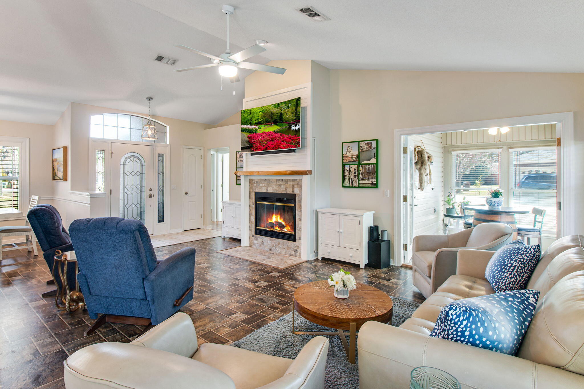 HOLLEY BY THE SEA - Residential