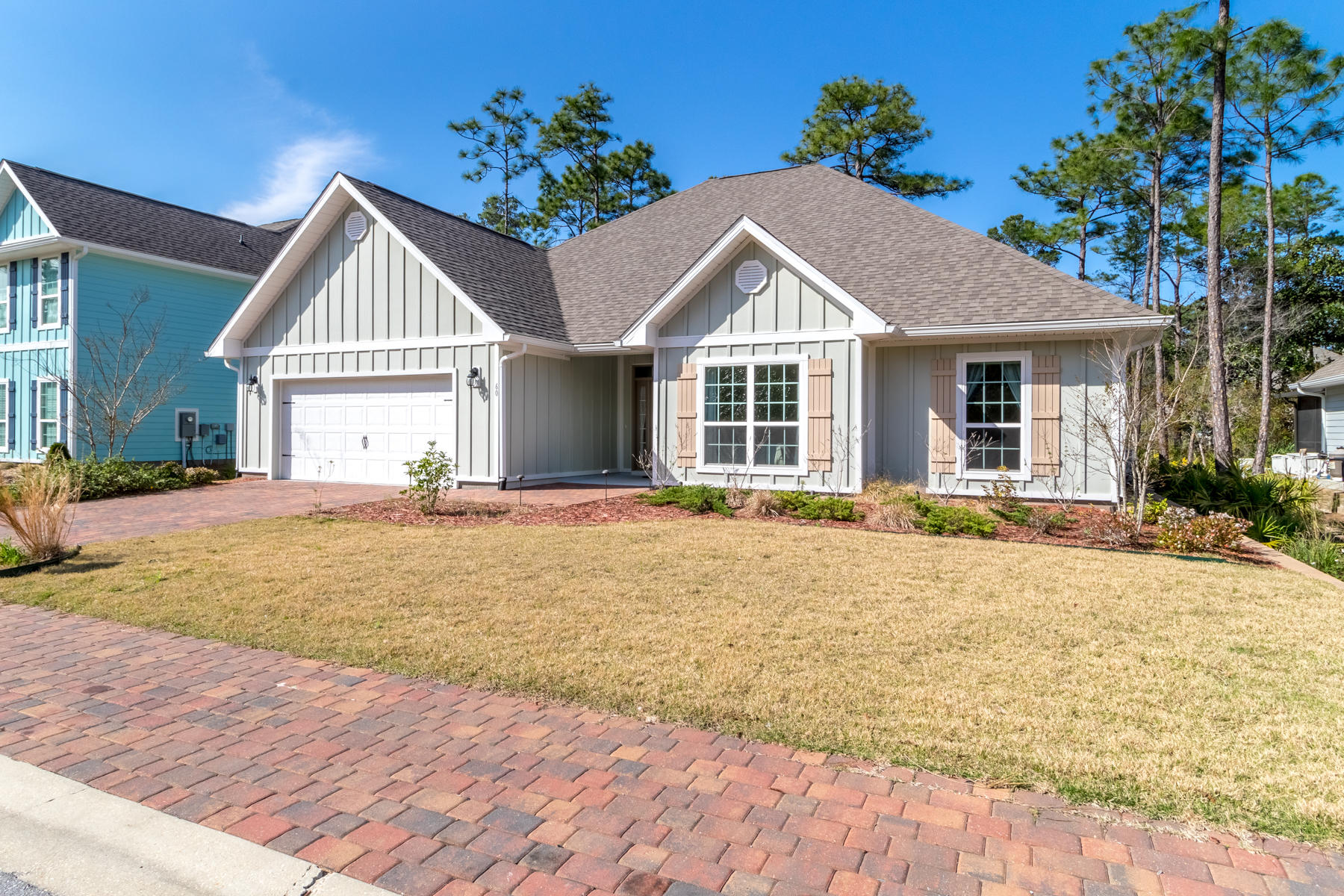 Mussett Bayou Manor - Residential