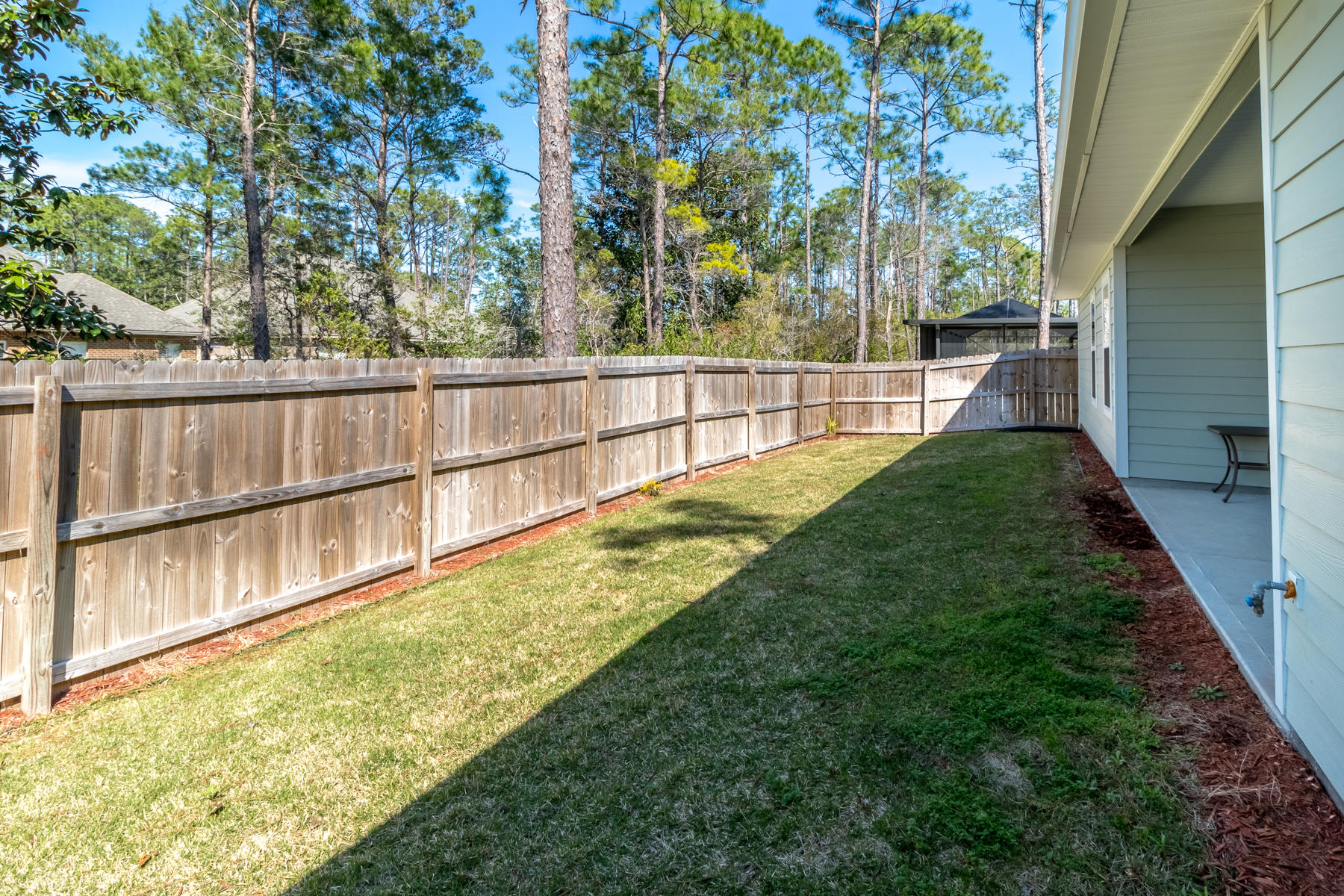 Mussett Bayou Manor - Residential