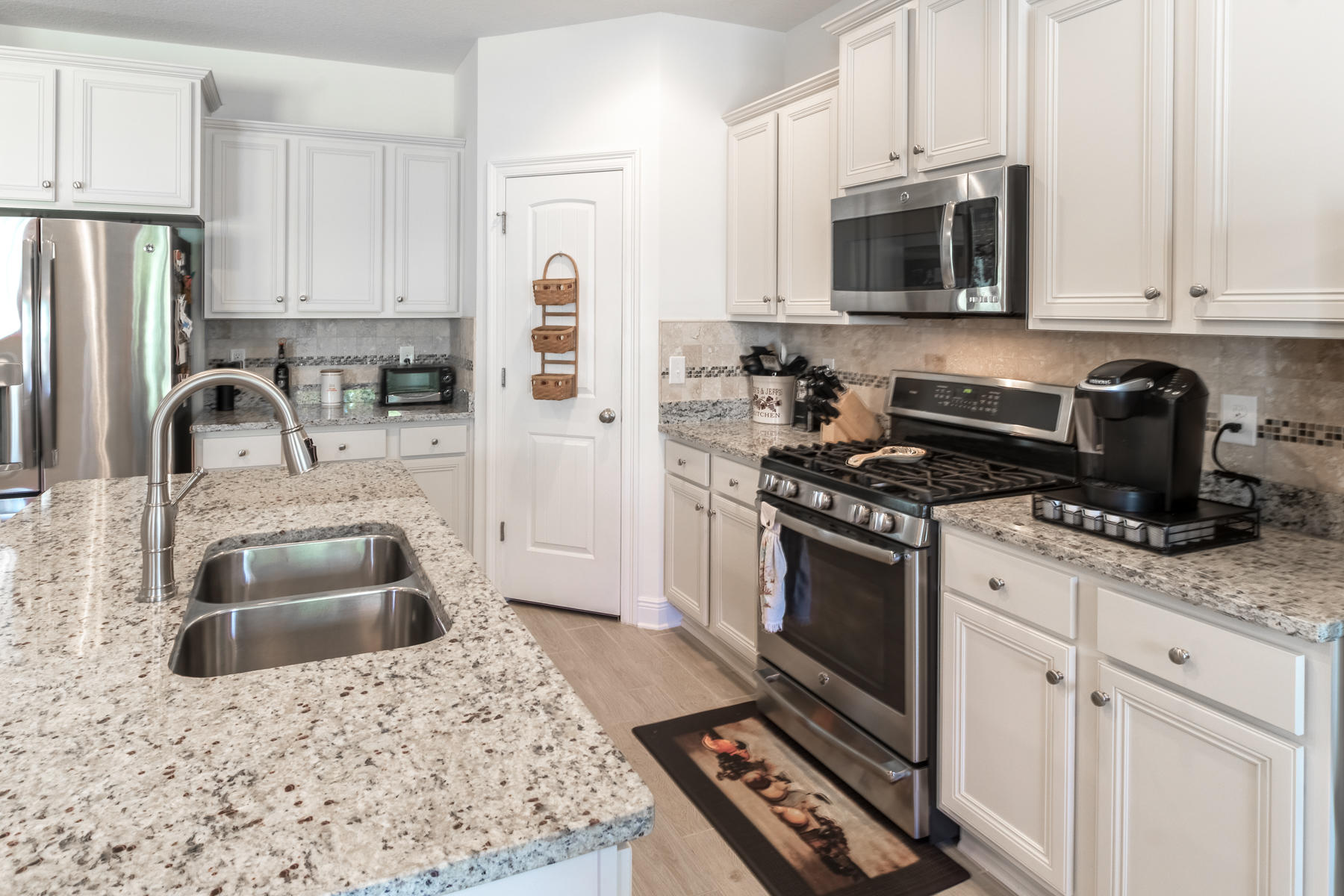 Mussett Bayou Manor - Residential