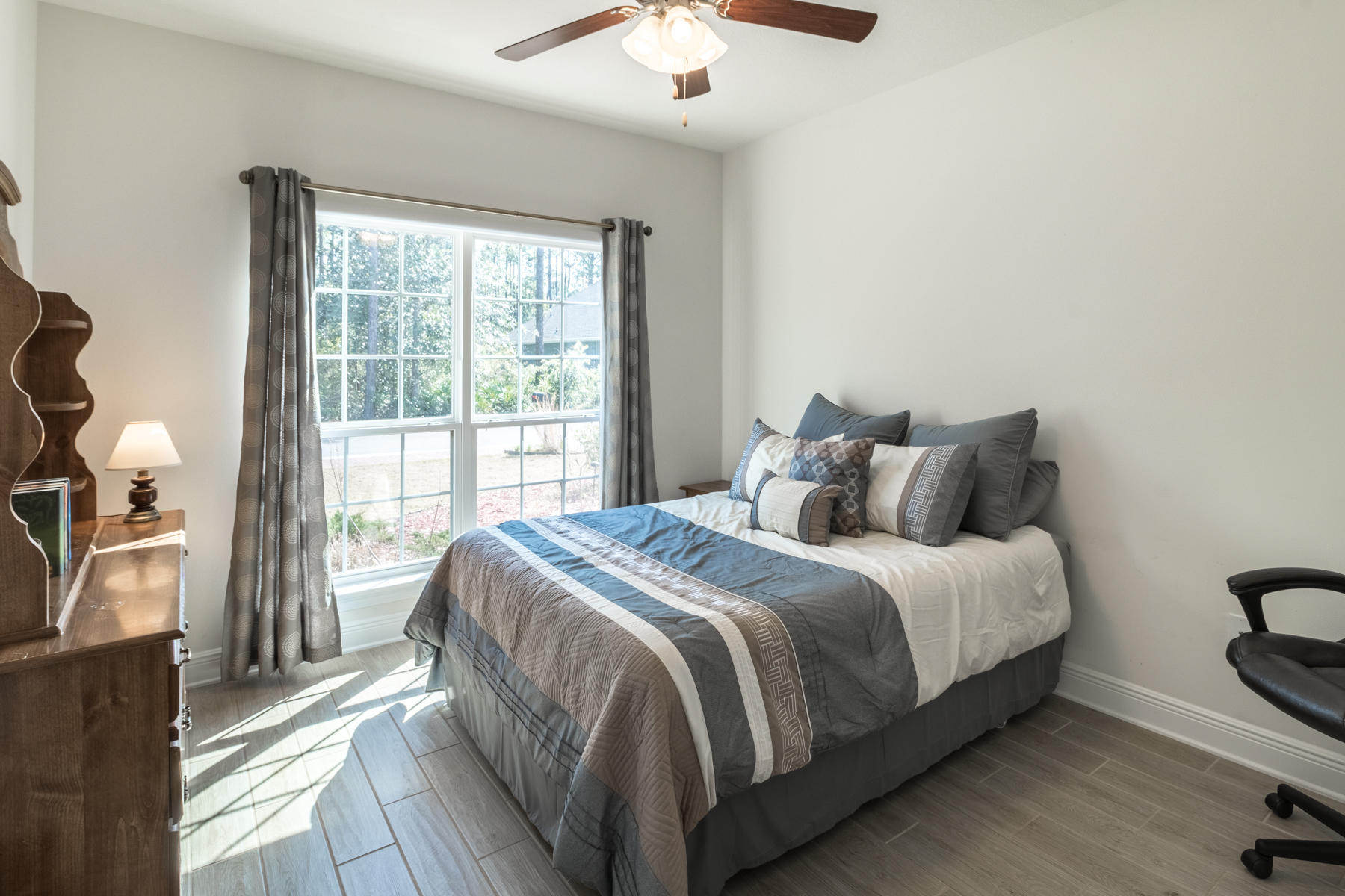 Mussett Bayou Manor - Residential