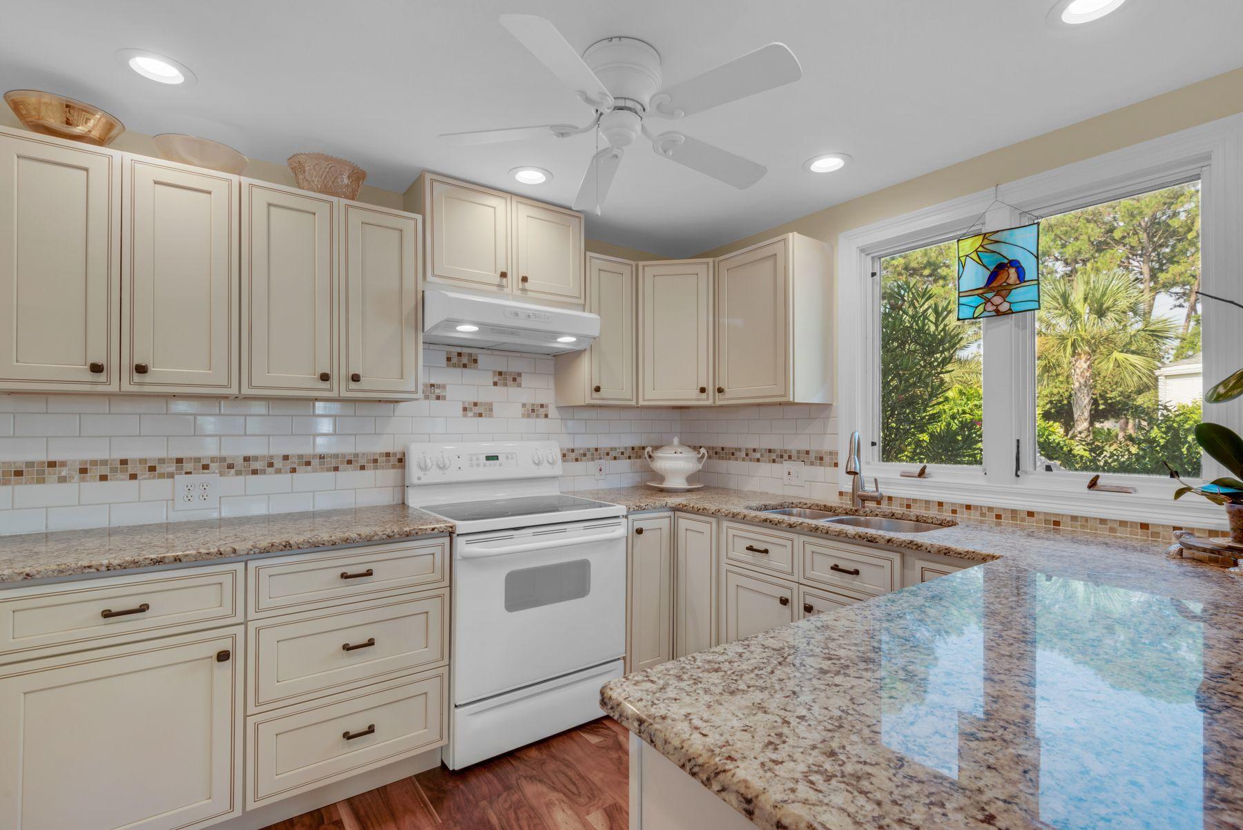 SANDPIPER VILLAGE CONDO - Residential