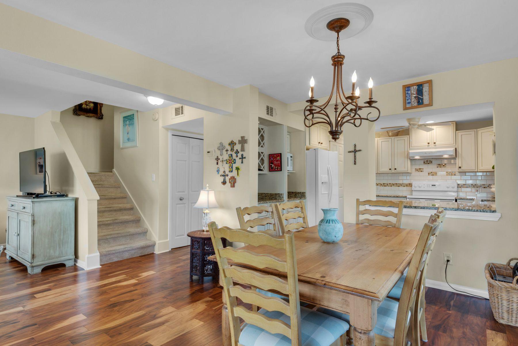 SANDPIPER VILLAGE CONDO - Residential