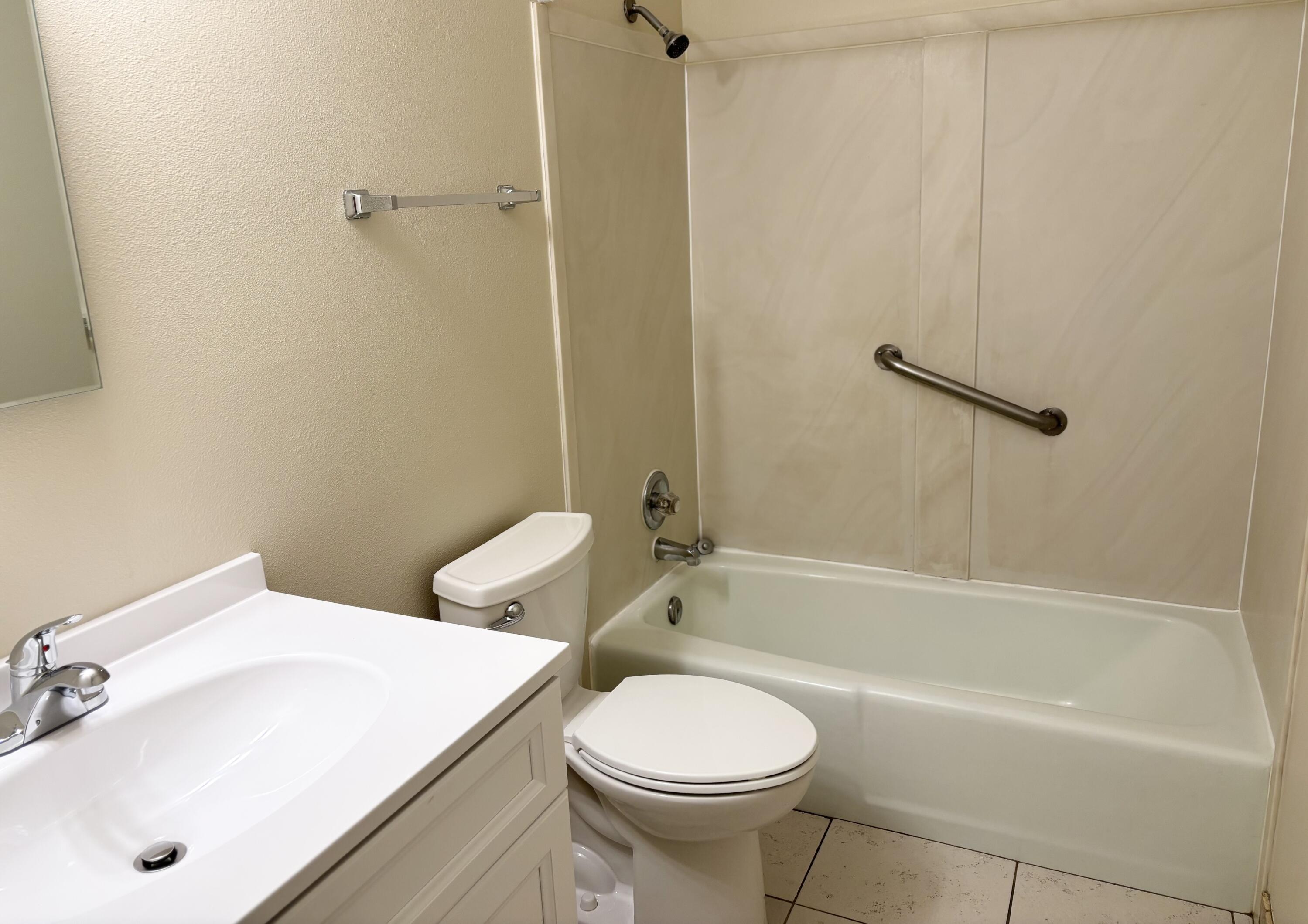 Racetrack Rd 1st Sub - Residential Lease