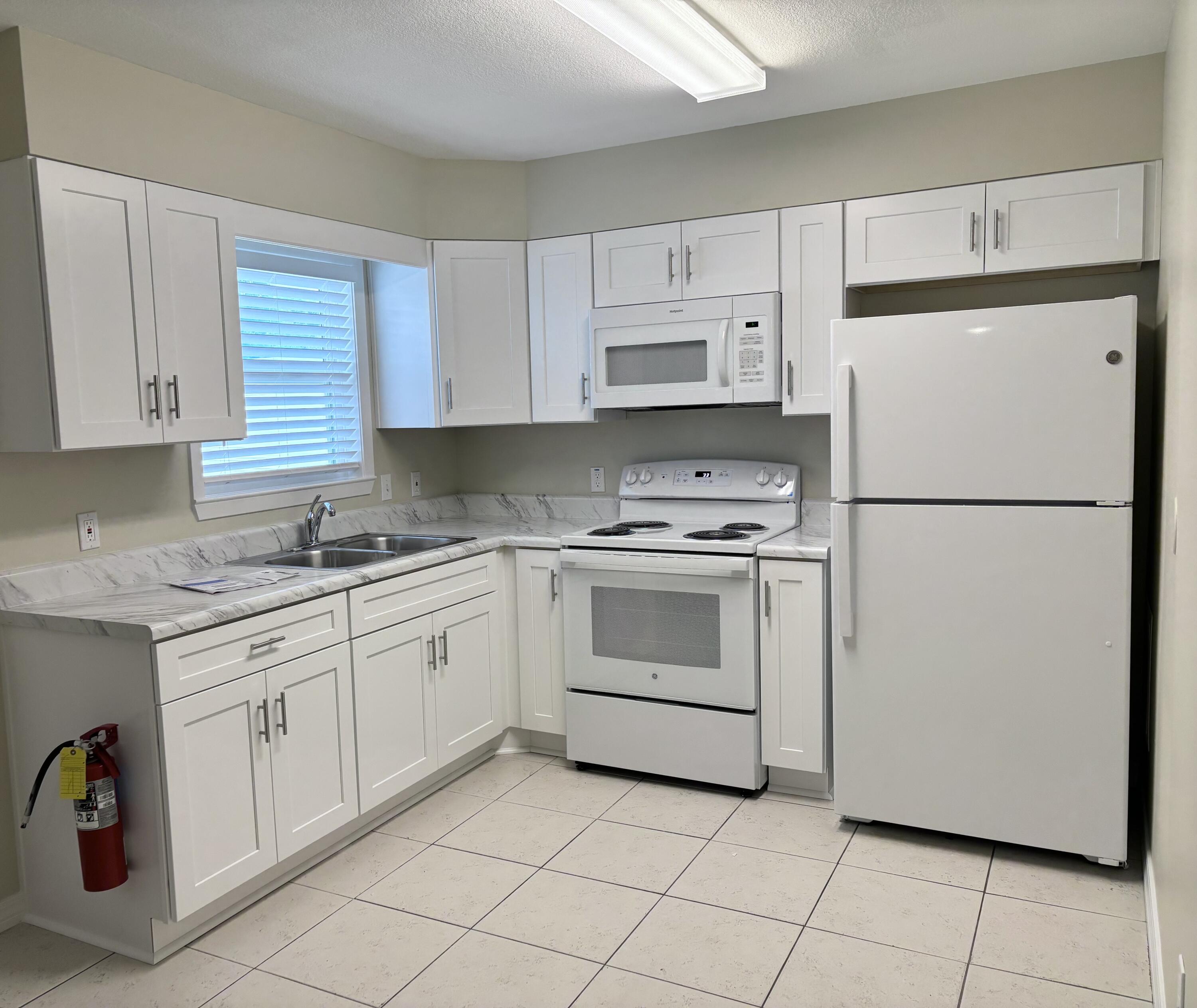 Racetrack Rd 1st Sub - Residential Lease