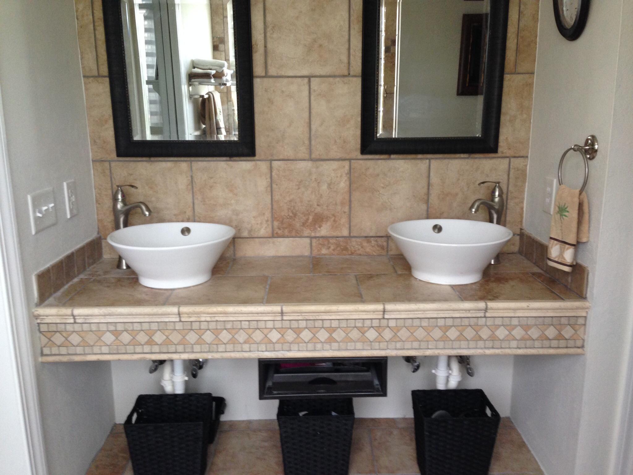 PELICAN BAY - Residential