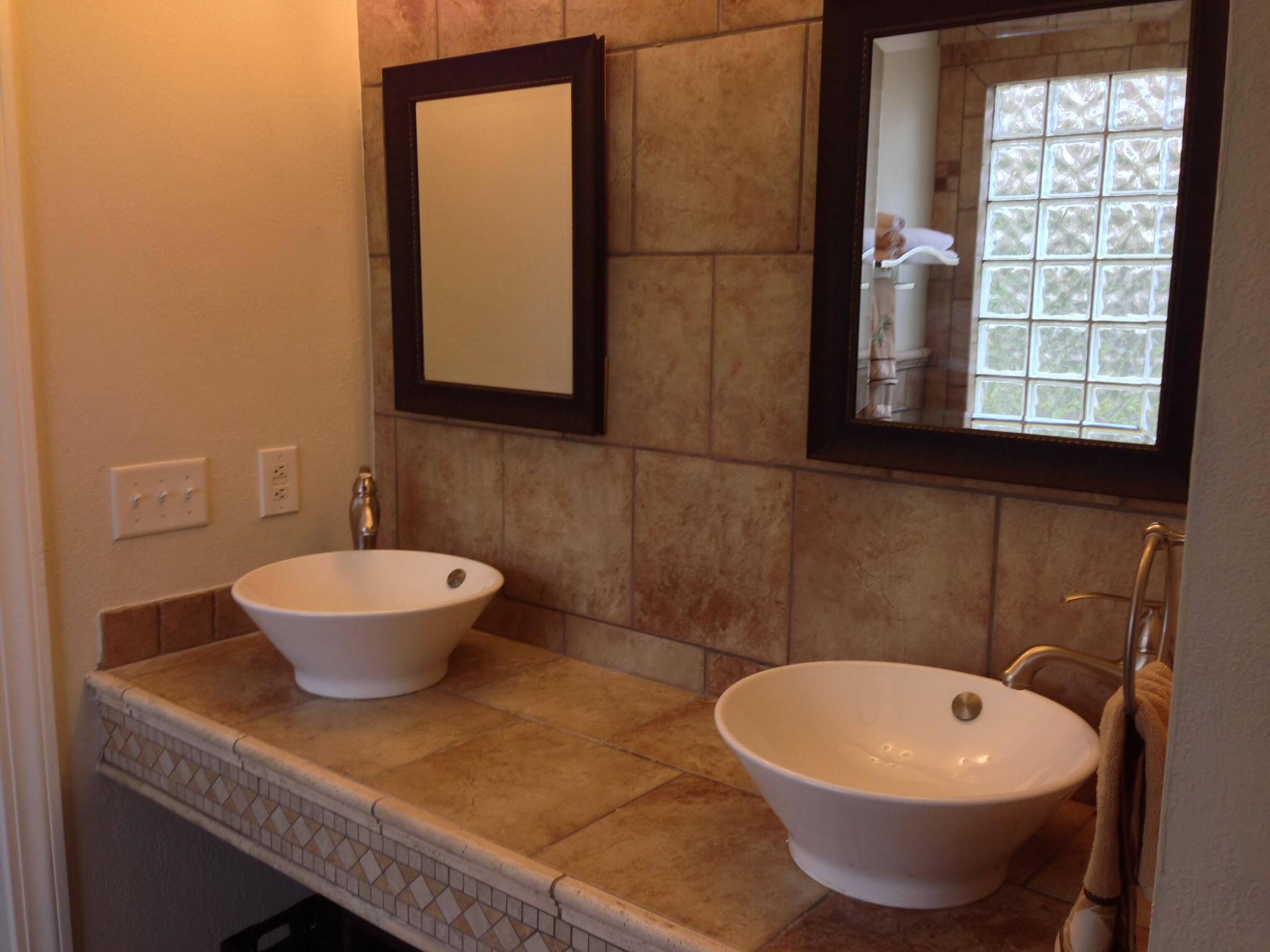 PELICAN BAY - Residential