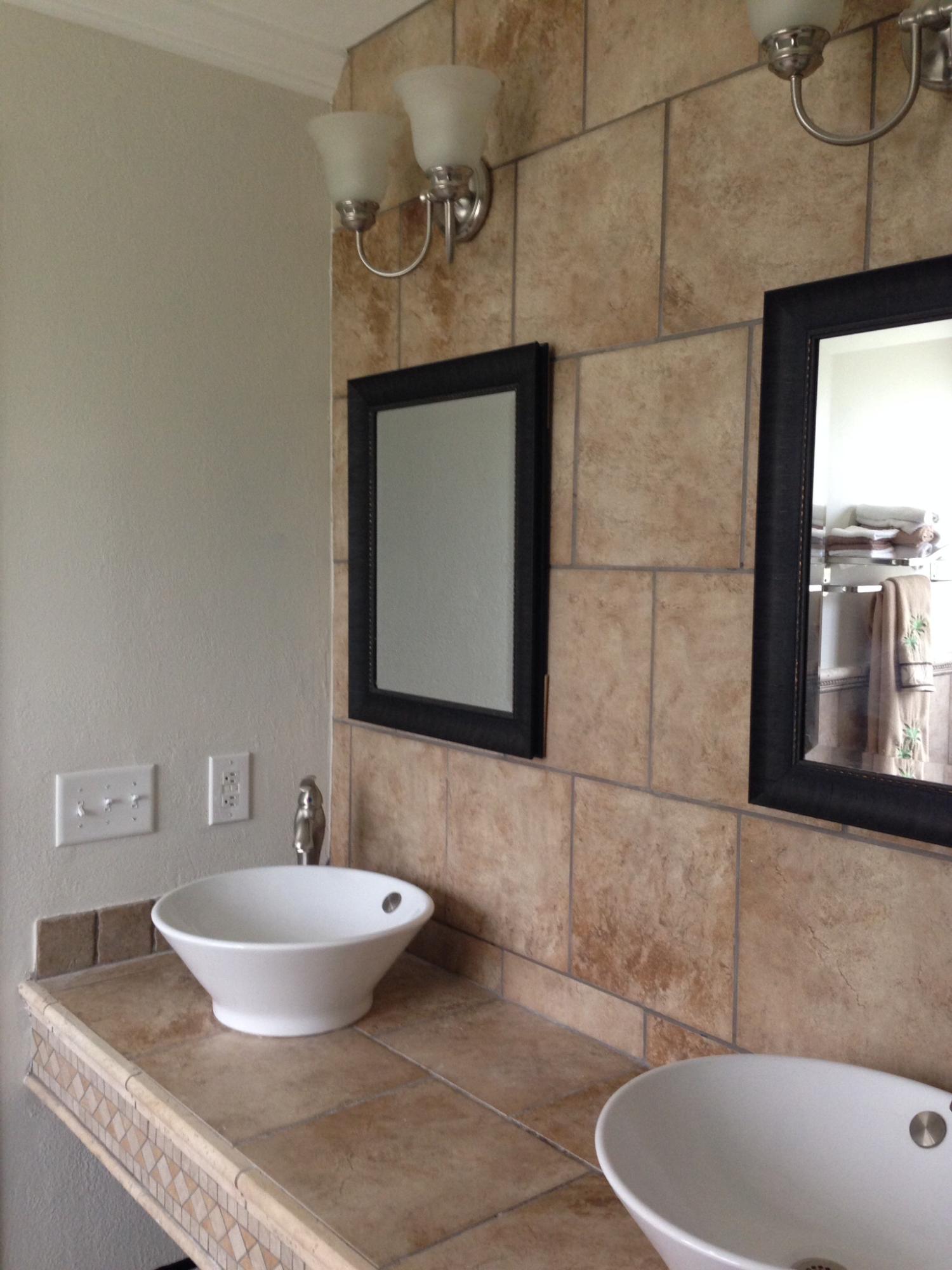 PELICAN BAY - Residential