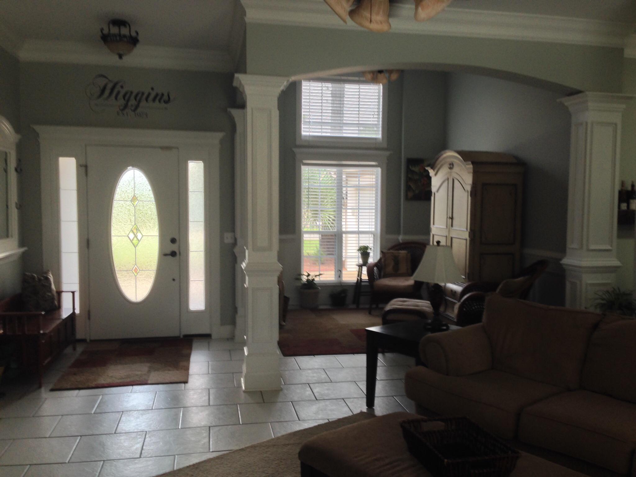 PELICAN BAY - Residential