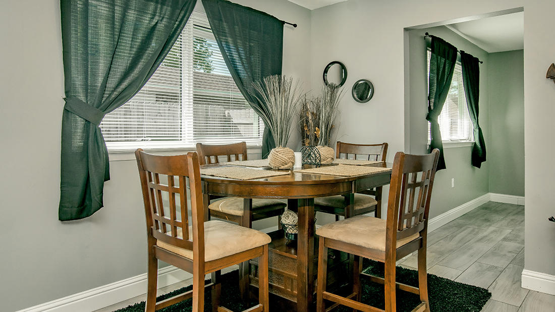 LAKE LORRAINE ESTATES 3 - Residential