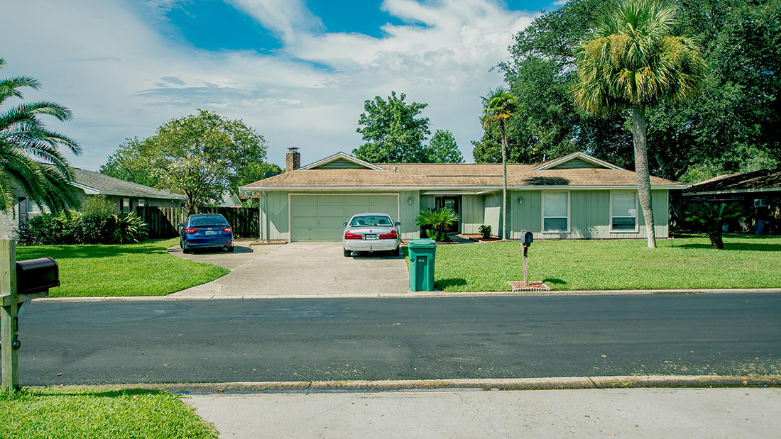 LAKE LORRAINE ESTATES 3 - Residential