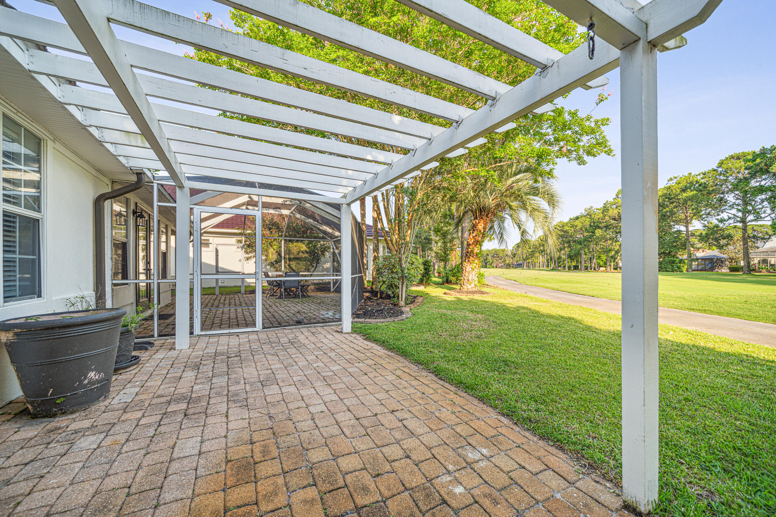 Emerald Bay - Residential
