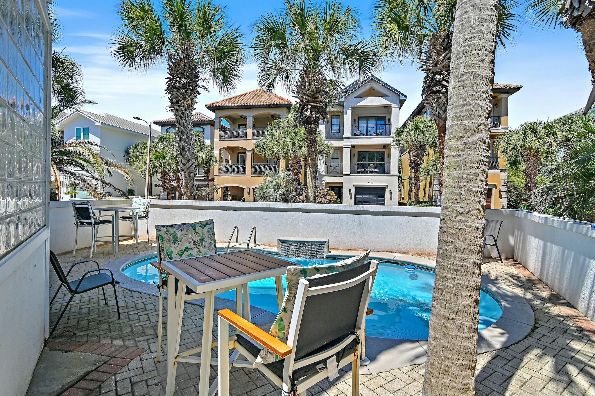 DESTINY BY THE SEA - Residential