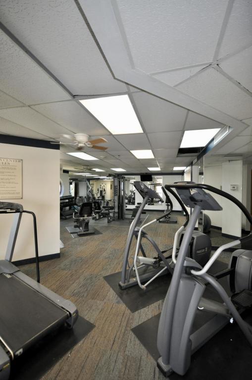 DESTIN SURFSIDE CONDO - Residential