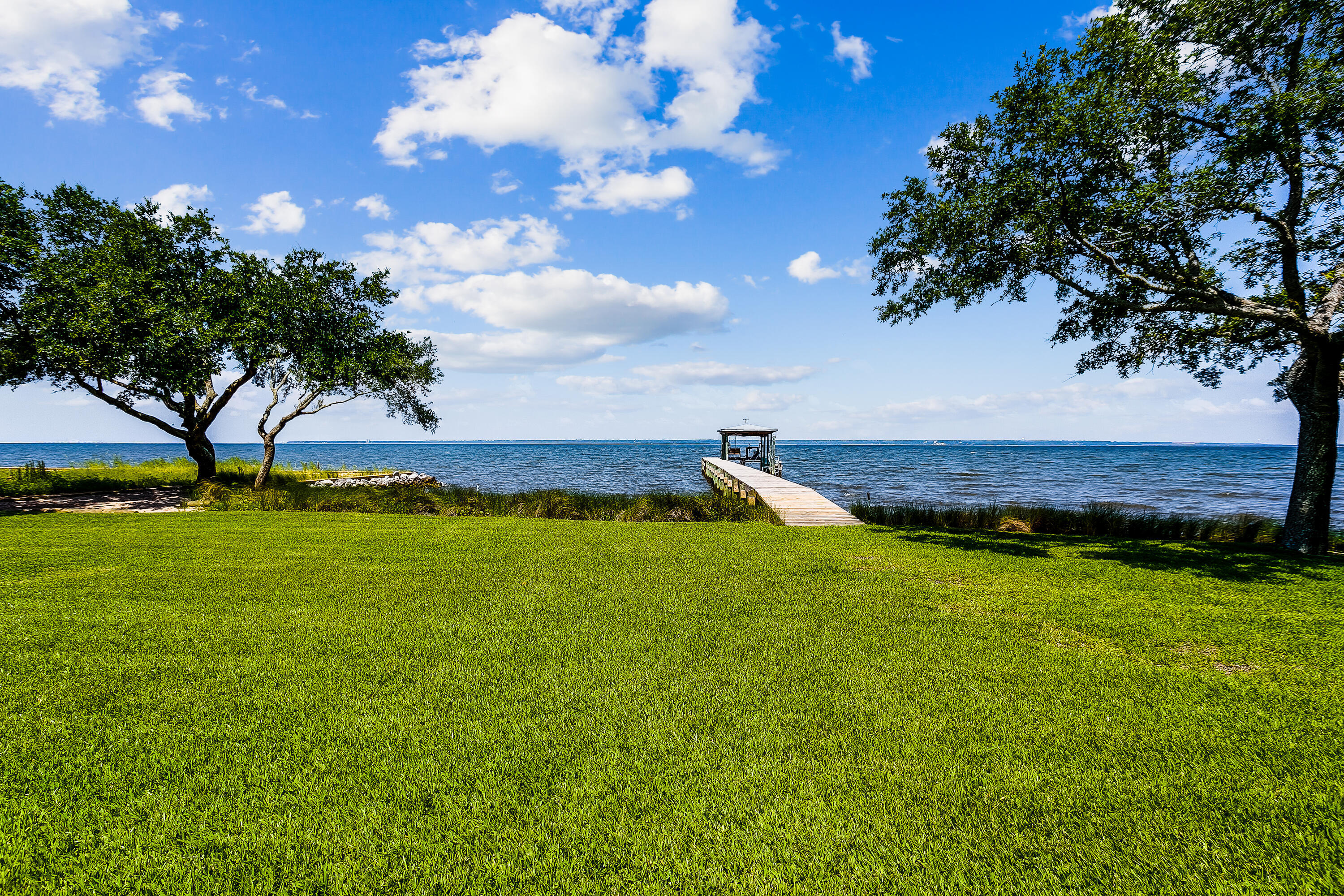 Escambia Bay Estates - Residential